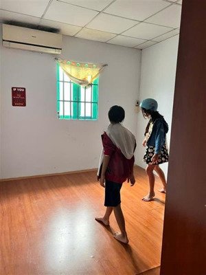 nhà siêu hiếm tân sơn nhì, 34m2 2 tầng , 6tr/thang, sát 3 tỷ