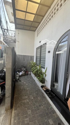 nhà kiệt đẹp 6m nở hậu gần đường chính điện biên phủ