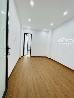 bán nhà 4 tầng sổ riêng trương định giá chỉ nhỉnh 5 tỷ. 3pn, dt 25m2, giá hơn 5 tỷ