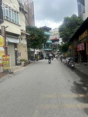 Bán nhà phố Hoàng Ngân, ô tô đỗ cửa, 52m² 4 tầng, giá 13.2 tỷ