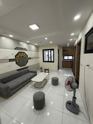 cho thuê căn full đồ hoàng huy lạch tray giá 6 triệu - lh : văn khải