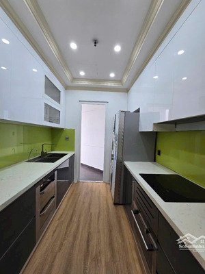 bán cc 17t, 18t, trung hòa nhân chính, 116m2, 3pn, giá 8 tỷ hơn 