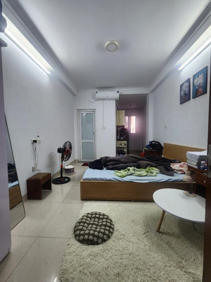 nhà giảng võ, ba đình. 5 tầng, 60m2 giá 250 tr/m2