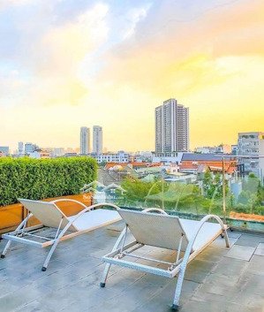cho thuê căn hộ penthouse 1 phòng ngủ ban công siêu bự tại thảo điền có view thành phố