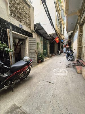 bán nhà thụy khuê,88m2, 4.5t, mt 5.2m, gần phố!