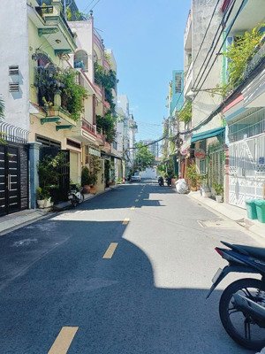 bán nhà hxh 7m đường gò dầu, q. tân phú. dt: 4.5x9m. 5 tầng. giá: 7,8 tỷ tl