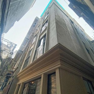 bán nhà phố bà triệu_lô góc_ô tô 4 chỗ đỗ cửa_vf3 vào nhà_mặt tiền rộng_ô chờ thang máy_50m2_10tỷ8