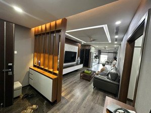 cho thuê căn hộ tại discovery central 67 trần phú ba đình