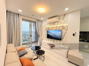 căn hộ 1pn lớn 52m2 siêu đẹp, cần cho thuê chỉ 9tr/tháng. nhận nhà ở ngay hướng view mát mẻ cả ngày