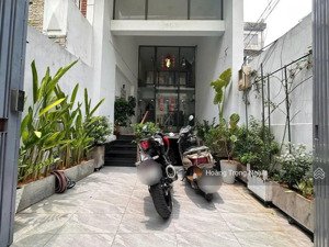 khan hiếm | hxh 6m lê văn duyệt, p3, bình thạnh. chdv cao cấp 12 phòng - dt 4,5 x 19m. giá 19,5 tỷ