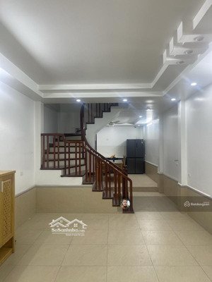 bán nhà láng hạ, đống đa, mặt ngõ ô tô, nhà dân xây chắc chắn, yên tĩnh, dân trí cao, 60mx4t, 15 tỷ