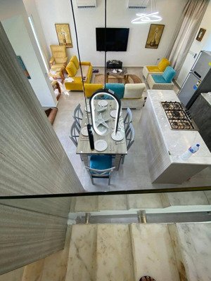 nhà tôi cần bán căn duplex roman 182m2, sổ lâu dài 3pn, giá 13 tỷ. trực tiếp lh 