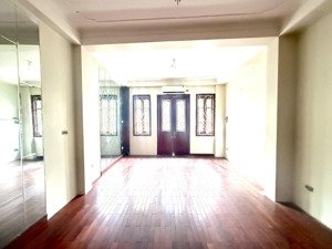 bán nhà riêng phố hoà mã, hai bà trưng 25m2, 4 tầng, giá 7 tỷ. hiếm, gần phố.