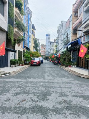 bán gấp nhà hxh 10m 506/15 đường 3/2, p14, quận 10 - dt 6x12m, kc: 4 tầng mới, full nội thất