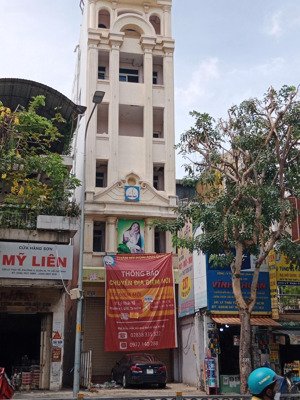 bán nhà mặt tiền lí thái tổ 5,2x20m trệt 5 lầu giá bán chỉ 33 tỉ