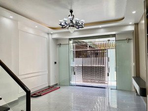 siêu phẩm dãy 3 căn nhà ngõ 159 lạch tray, ngô quyền, hải phòng đang vào hoàn thiện