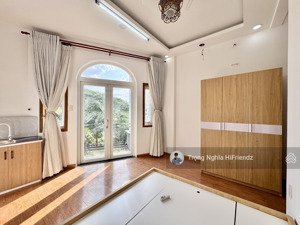 cho thuê phòng cửa sổ ban công thoáng đường trần thị trọng - phường 15 - tân bình