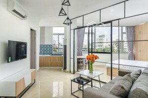 siêu phẩm 1pn cao cấp trường sa gần cầu kiệu _ bờ kè hoàng sa _ cầu công lý phú nhuận giáp quận 1