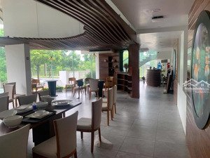 bán tòa nhà lâm hạ 262m² mặt tiền 10,2m 6 tầng + 1 hầm giá 124 tỷ long biên