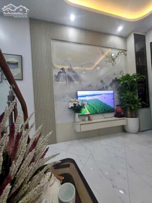 Bán nhà Tô Hiệu – Cầu Giấy, oto, 2 thoáng, 62m2, mt 5,5m giá 18,6 tỷ