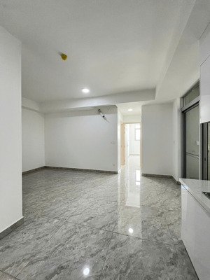 bán cc paris hoàng kim, 5,5 tỷ, 70m2, 2pn, 2wc, giá siêu tốt tại lương định của, bình khánh, q2