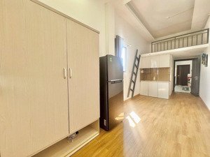 cho thuê phòng trọ đoàn văn bơ, 5,5 triệu, 40m2, full nội thất, chính chủ