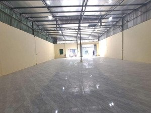 kho 25 tr. 12x17. đường nội bộ. quận 6.