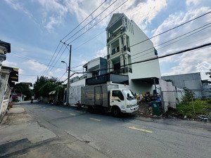 10 tỷ - 100m2 - mặt tiền đường siêu lớn - ngay nguyễn thị định q2