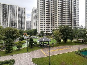 căn 2 phòng ngủ khu origami ( s6.06 ) view hồ cái koi nhật giá chỉ từ 2,88 tỷ