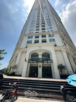 vị trí, số nhà đẹp nhất tòa g1, view nhìn sang timecity, cầu vĩnh tuy rất đẹp và thoáng