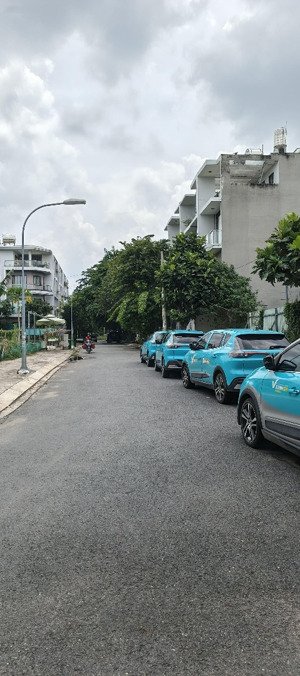 ngang 5m, hxt, 55m2, 4 tầng, 5pn, đặng thùy trâm, p13, bình thạnh, 10.3 tỉ, gần phạm văn đồng