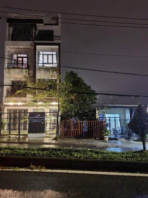 căn hộ đang cho thuê mặt tiền lạc long quân view biển an bàng