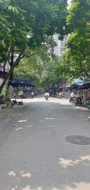 giảm 4 tỷ mặt phố văn quán 106m 4 tầng mặt chợ kinh doanh cực sầm uất