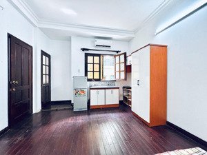 cho thuê căn hộ studio _ 35m2, ko giới hạn người ở _ gần cv thỏ trắng