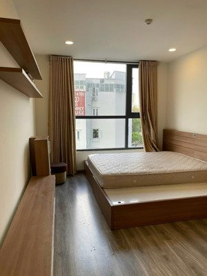 cho thuê căn hộ âu cơ tower, 659 đường âu cơ 70m2- 2pn , nhà đẹp giá 10tr /tháng. lh:0779072306