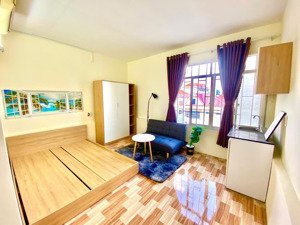 phòng sinh viên, đh bách khoa, đh kinh tế, vạn hạnh mall, nhi đồng 1