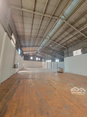 cho thuê kho xưởng mặt bằng 1000m2 đường hoàng hữu nam, phường long thạnh mỹ, quận 9 gần bxmđ