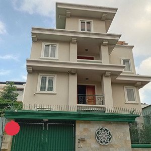 bán căn biệt thự đẹp cao cấp mặt đường nguyễn thành ý, phường đa kao tp. hcm