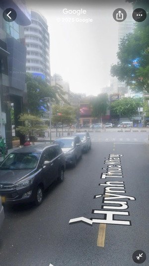 bán nhà mặt phố huỳnh thúc kháng, giá ưu đãi 90 tỷ, 68m2, 1pn + 1wc