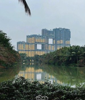 cần bán gấp chcc sky forest ecopark bàn giao tháng 8/2025, 63m, view biệt thự đảo giá 4.35 tỷ