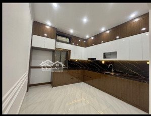 võ chí công- nhà mới - 50,4m x 6 tầng -14,2 tỷ. full đồ - cách ô tô 30m - giá mềm mịn -6 ngủ.