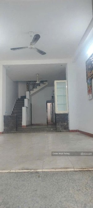 nhà bán giá đầu tư, hẻm xe hơi tránh, thông, 3 tầng, 4,5m x 17m, giá hơn 6ty