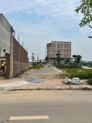 105m² phân lô gần kđt đô nghĩa mt 7m xây tòa vp/chdv dòng tiền siêu khủng 135 triệu/ m2