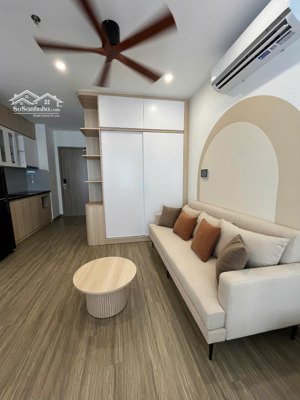 nhà đẹp full đồ cho thuê studio sa1 vinhomes smart city 8 triệu/tháng