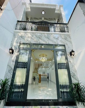 bán nhà 1 lầu ở liền hxh đường bình trị đông - bình tân.