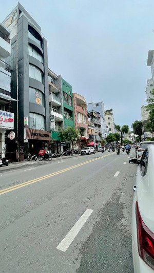 cho thuê văn phòng hot nhất khu vực chợ võ văn tần, 50m2 chỉ hơn 10 tr/th