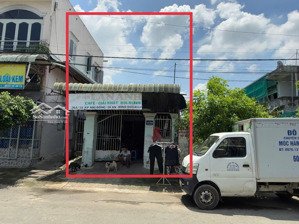 chính chủ cần bán nhà mặt tiền ngay chợ xóm vắng cách đường nguyễn trãi 50m giá 5.350 tỷ