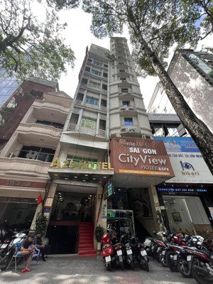 bán gấp trước giờ bay nhà mặt tiền an dương vương, q5 dòng tiền 300tr/tháng giá cắt lỗ chỉ 45 tỷ