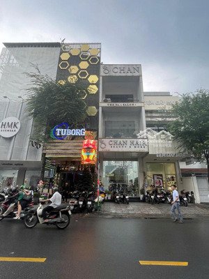 mặt tiền kd sầm uất bậc nhất q10 sư vạn hạnh với dt 84m² 3 lầu. gía tốt nhất khu vực 48 tỷ tl