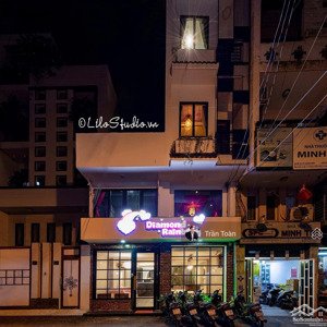 mt quốc hương p.thảo điền q.2 - 8.8x25m. cn 224m2 - 2 tầng - 58 tỷ